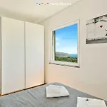 Reborn House, Terremarine La Spezia